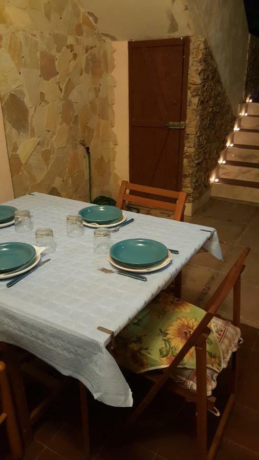 Bilocale Il Geraneo Villa Villasimius Kültér fotó